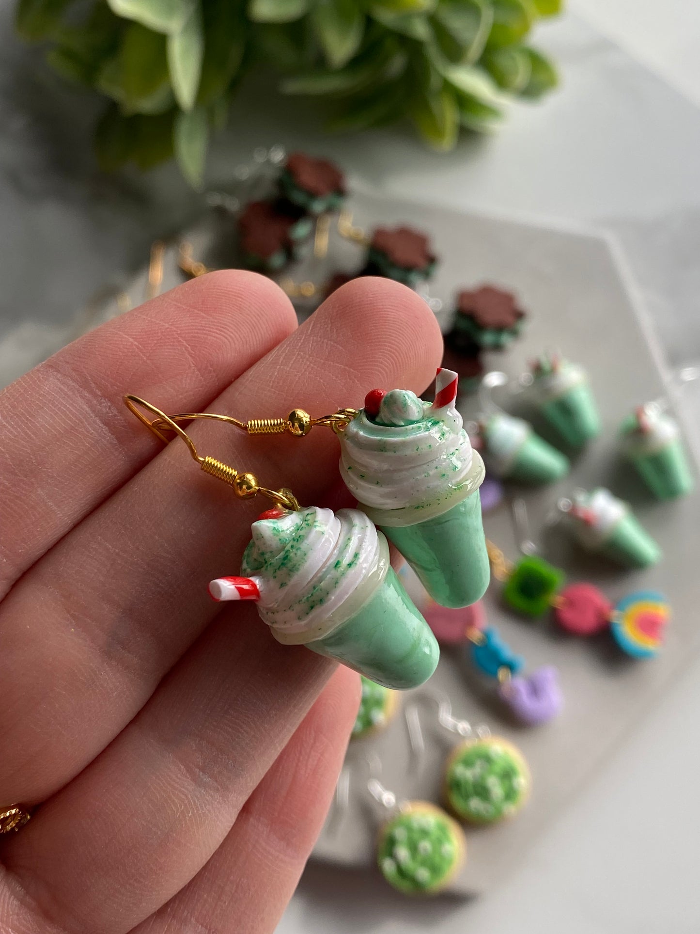 Shamrock shake earrings