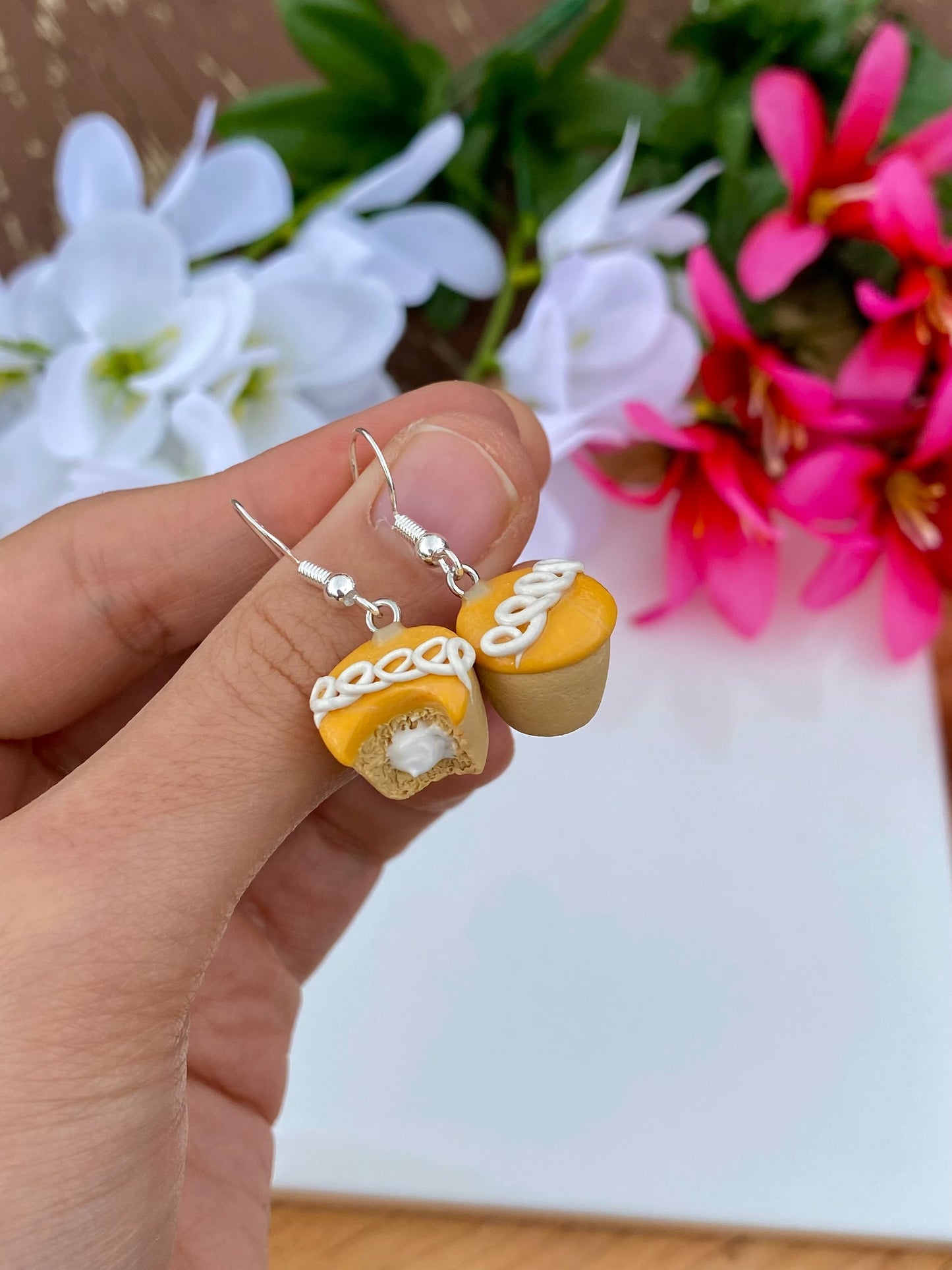 cupcake earrings
