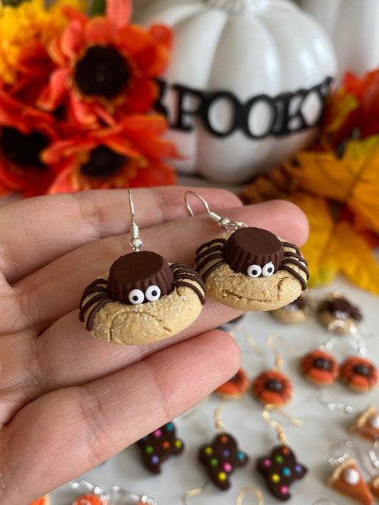 Spider peanut butter cookie