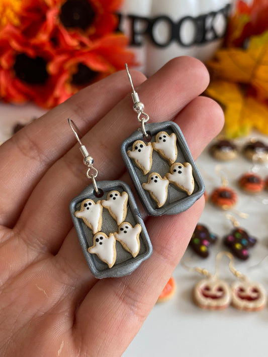 Ghost cookie tray