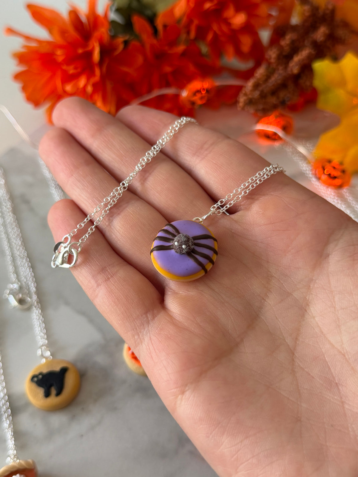 Spider donut necklace