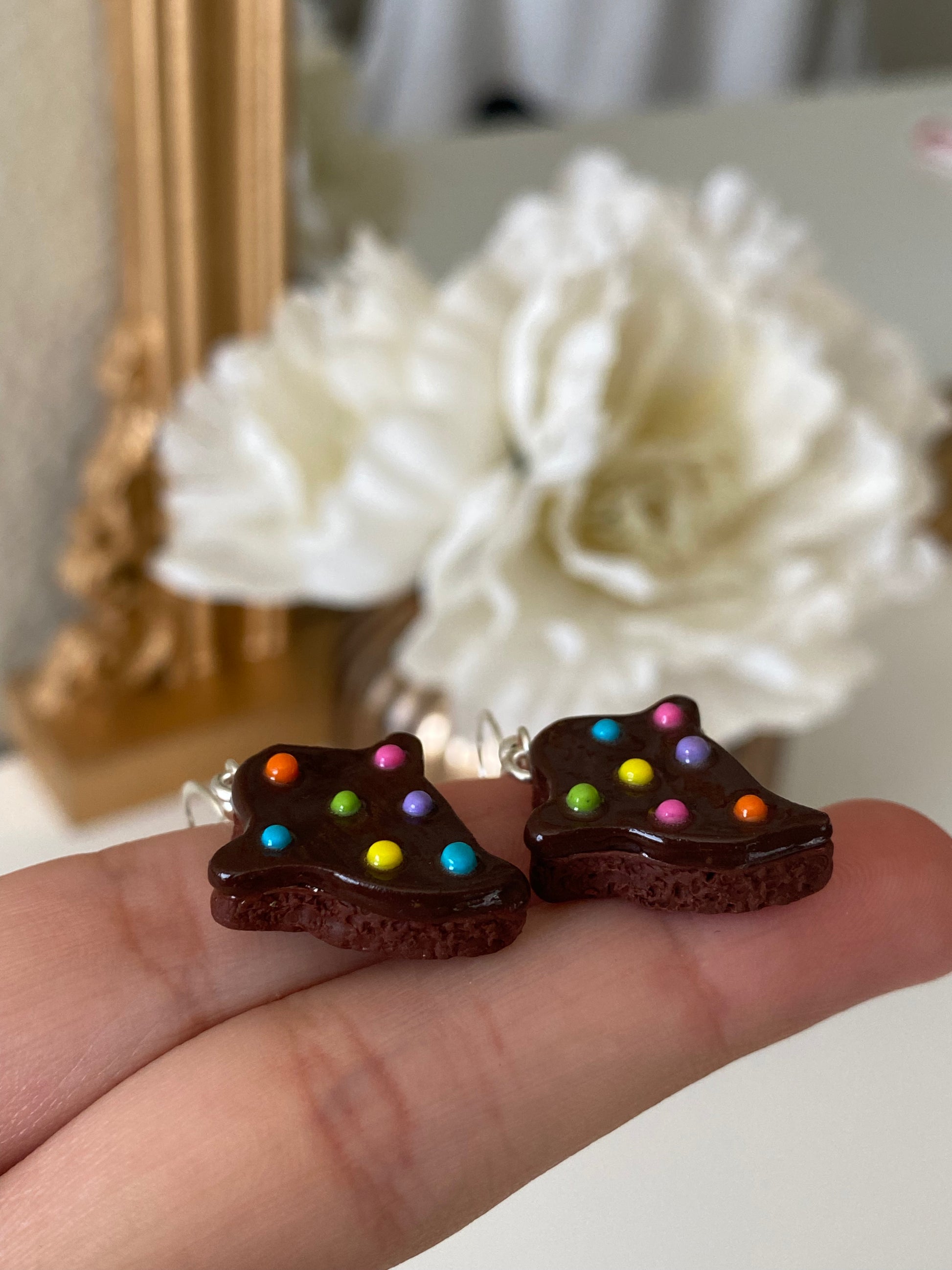 Brownie Earrings and Choker Set