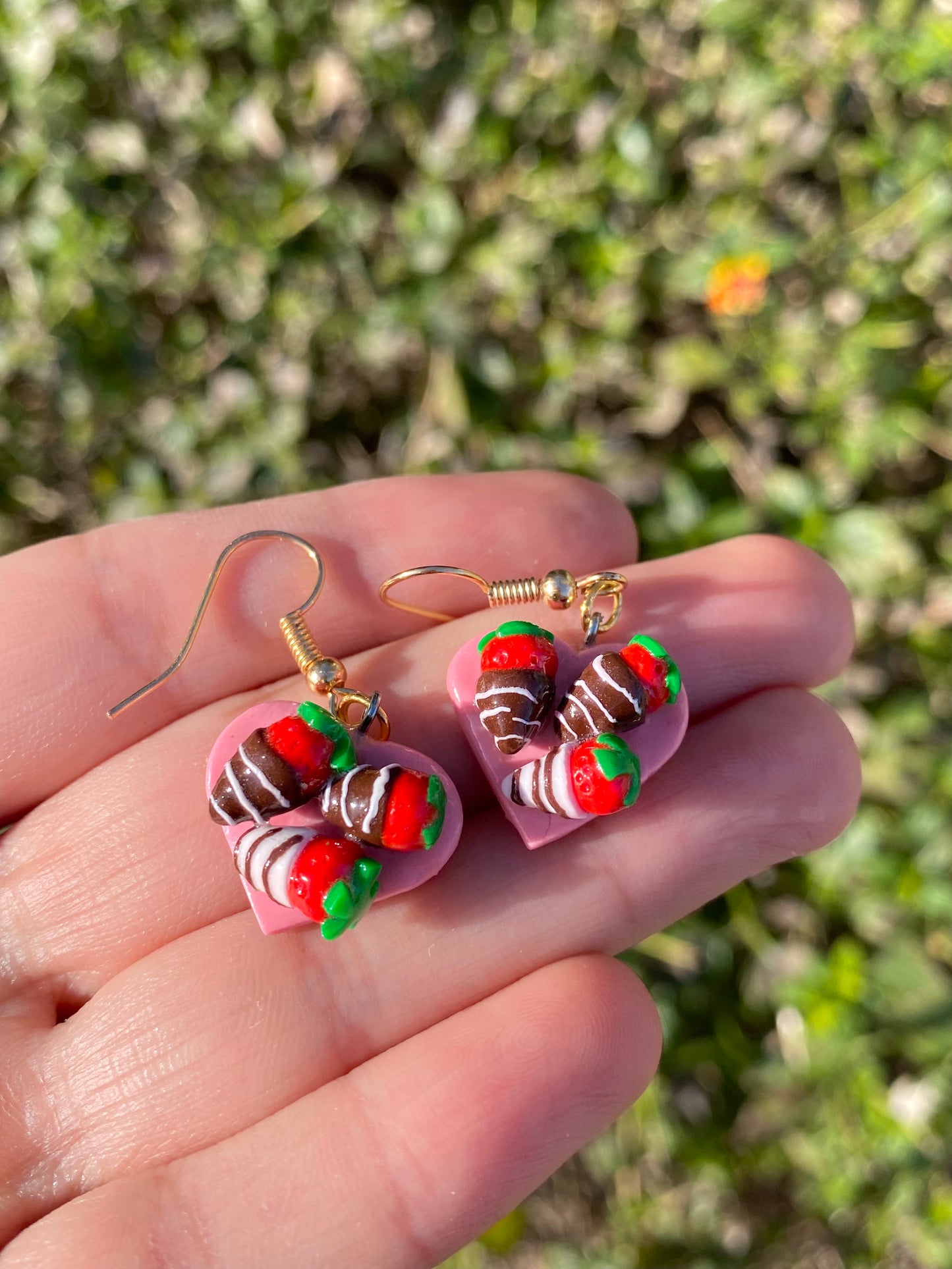Chocolate covered strawberries earrings
